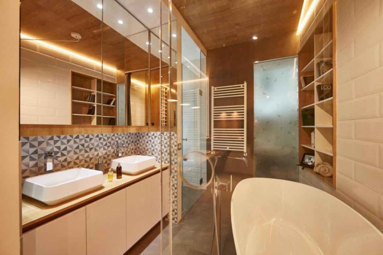 Bpr Woodnest Home With A/C ブダペスト エクステリア 写真